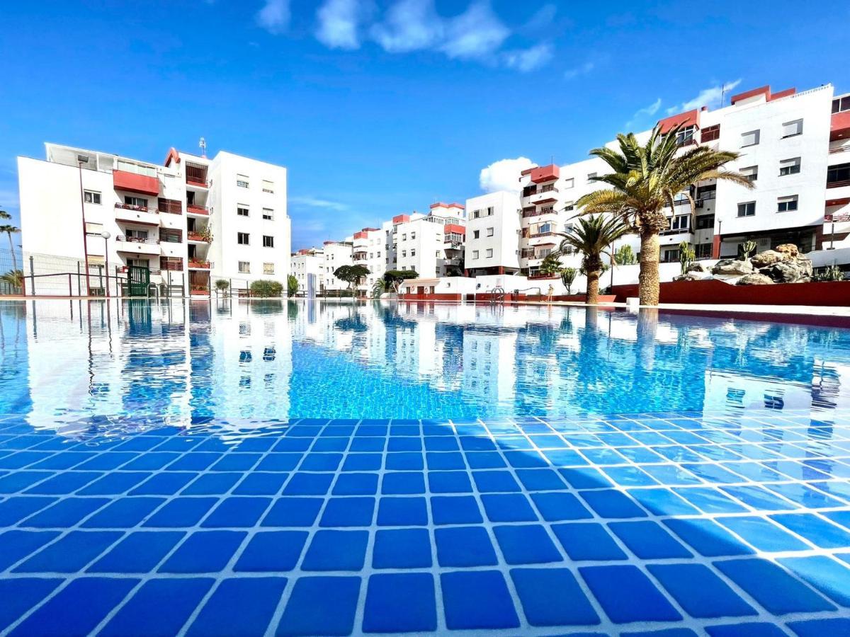Apartamento Urb. Palmeras Del Sur Con Piscina Costa Adeje  Exterior photo